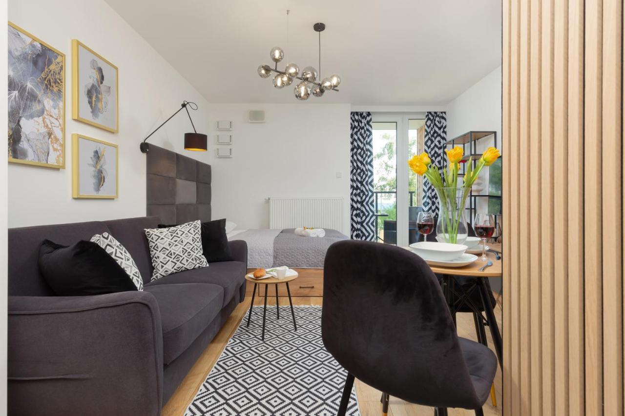 Praga Kokoryczki With Parking By Renters Appartement